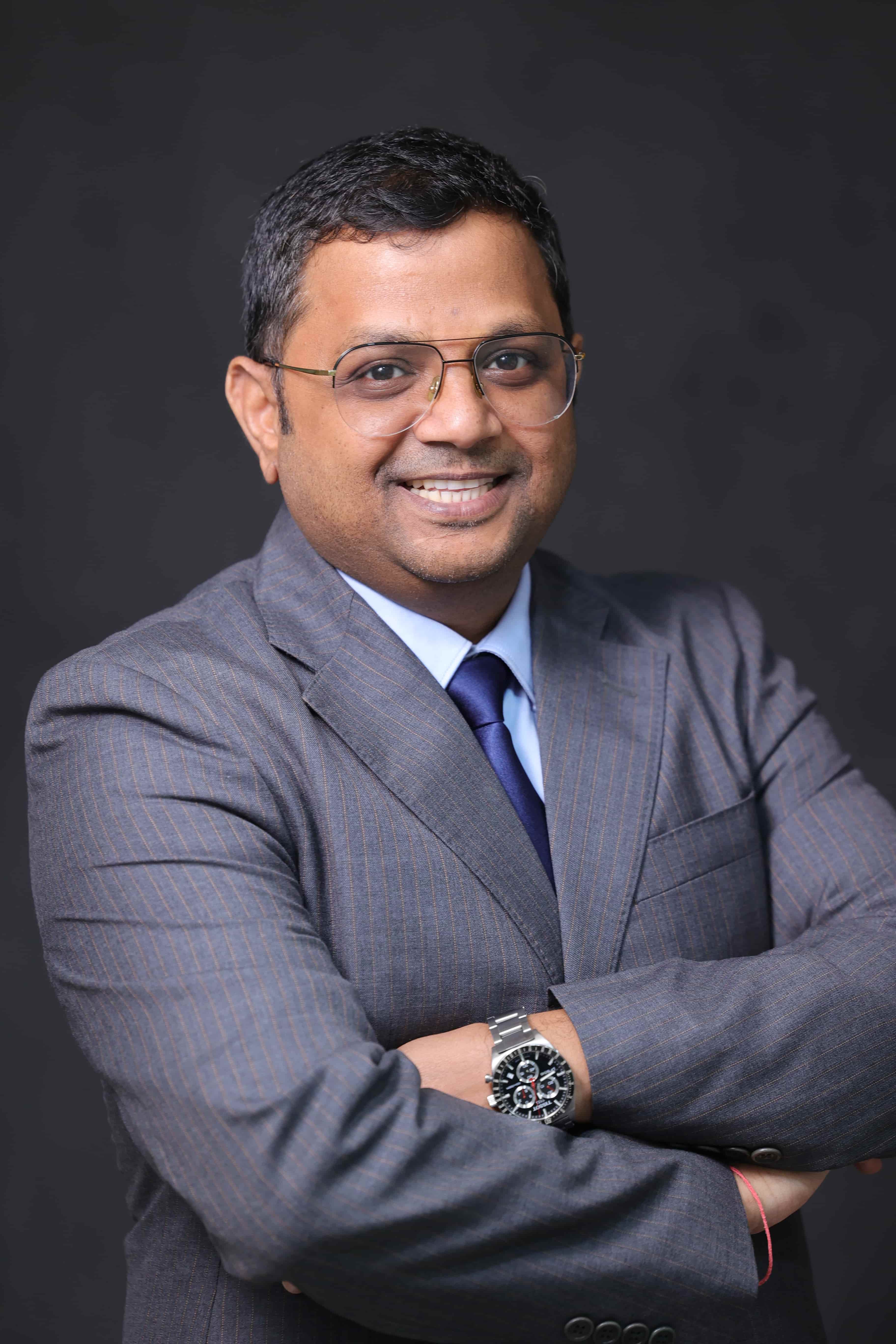 Mr. Shreekant Ashkani